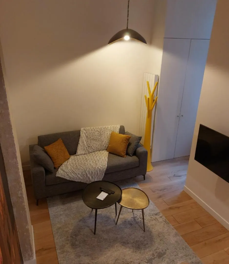 Apartments Paris Centre - At Home Hotel