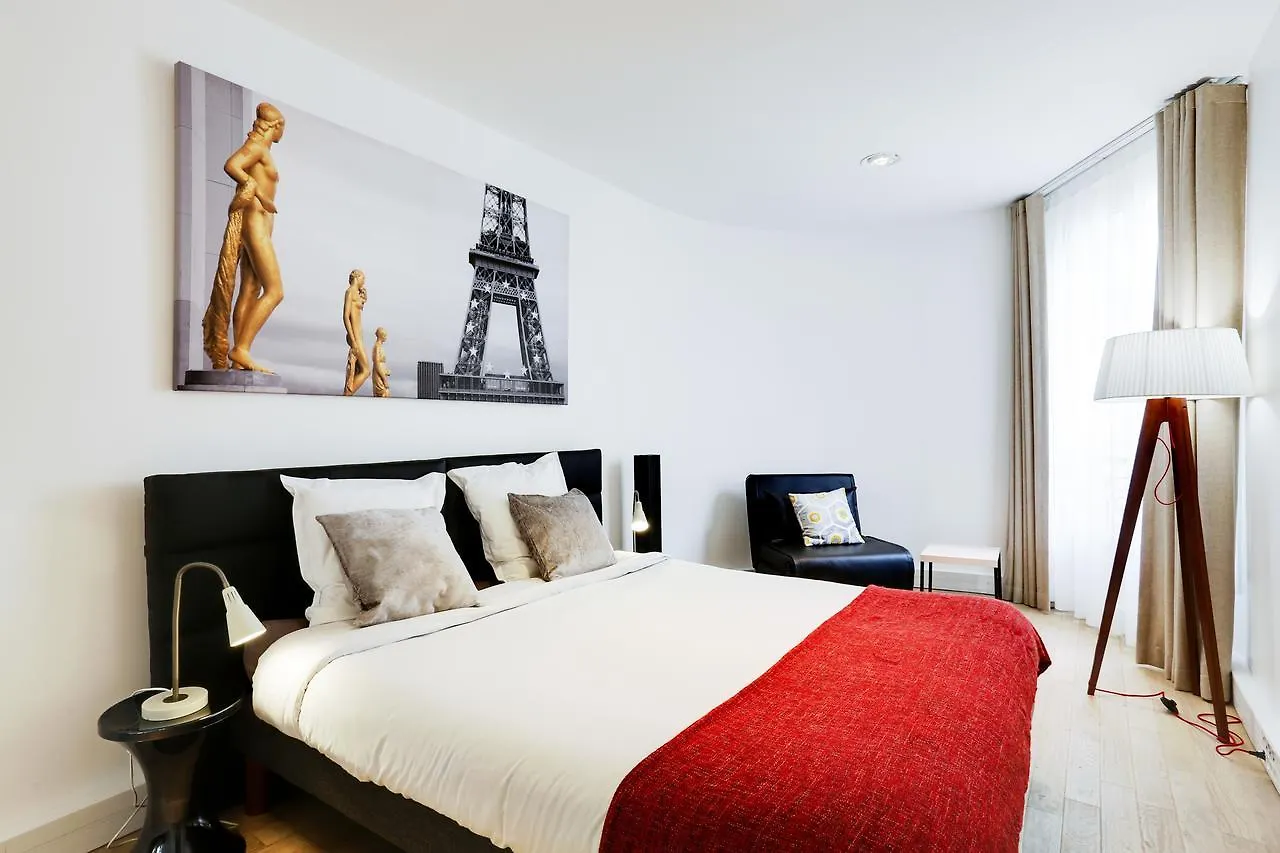 Apartments Paris Centre - At Home Hotel