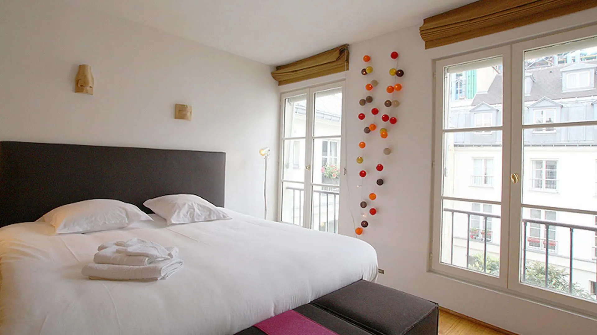 Apartments Paris Centre - At Home Hotel Francia